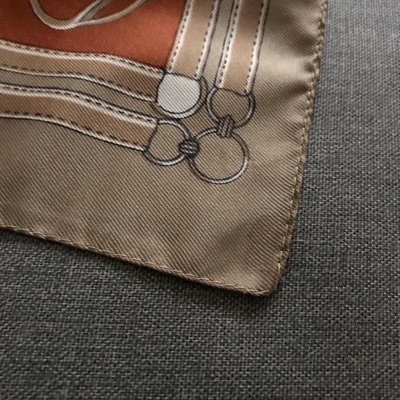 J. D`Ormont Equestrian Print Scarf - Picture 13 of 15